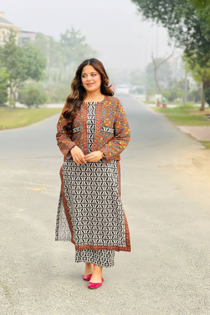 BAROQUE - 3PCS LAWN PRINTED – WOMEN’S – UNSTITCHED