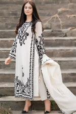 Agha Noor - 3pcs Dhanak Embroidered With Dhanak Emb Shawl - 843 - Image 2