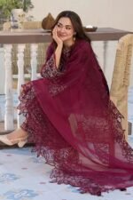 Qalamkar 3pcs Lawn Emb With Ready To Wear Cut Work Dupatta - 772 - Image 2