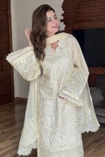 Sahane Luxury Chicken Kari 3pcs Lawn With Ready To Wear Dupatta- 758 - Image 4