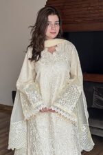 Sahane Luxury Chicken Kari 3pcs Lawn With Ready To Wear Dupatta- 758 - Image 3