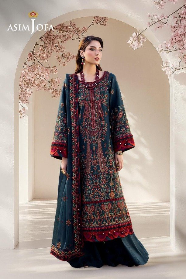 httpsdivinjaipur.comproductsdastaan-e-neelum-a-royal-chronicle-woven-in-midnight-and-gold-suit (41) (22)