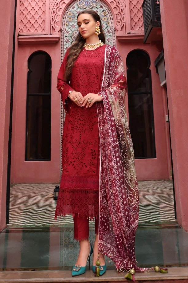 httpsdivinjaipur.comproductsdastaan-e-neelum-a-royal-chronicle-woven-in-midnight-and-gold-suit (44) (23)