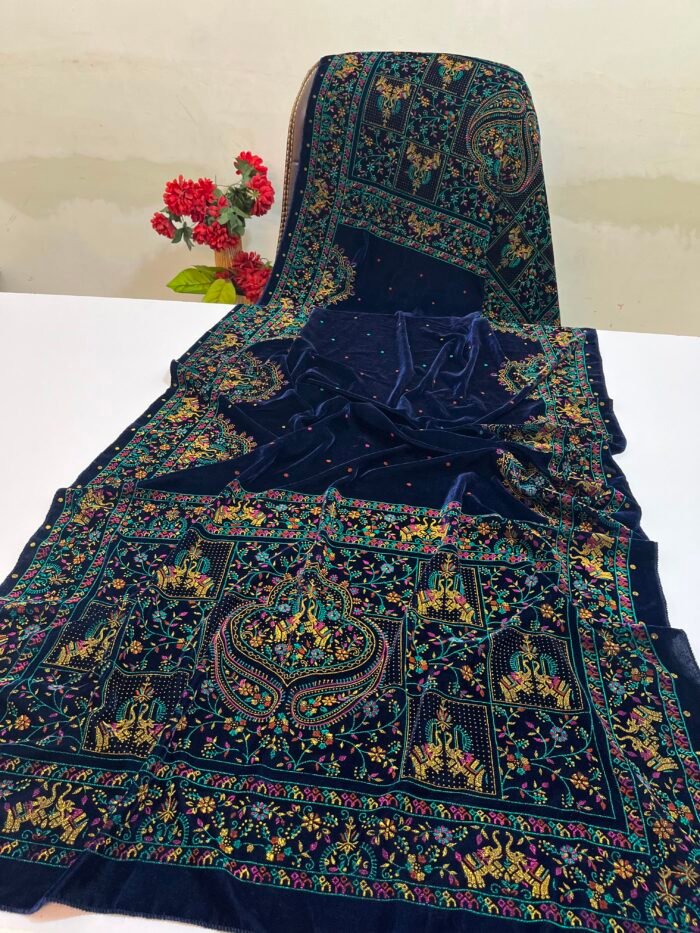 Velvet Printed Winter Shawl 2.5 Yards – Article# 01/Blue - Image 2