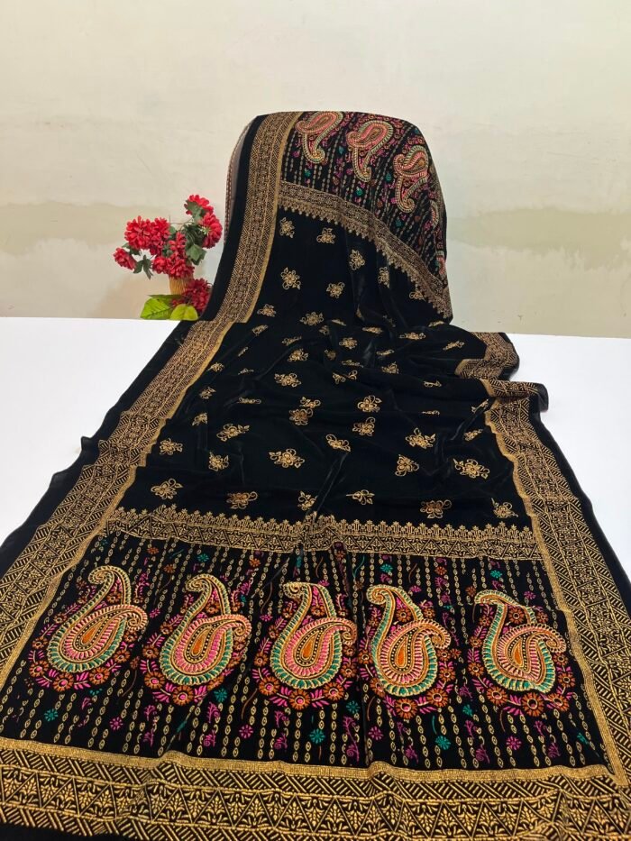 Velvet Printed Winter Shawl 2.5 Yards – Article# 09/Black - Image 2