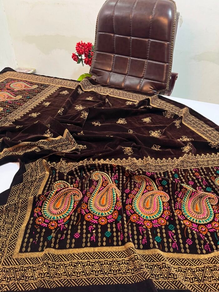Velvet Printed Winter Shawl 2.5 Yards – Article# 09/Brown - Image 3