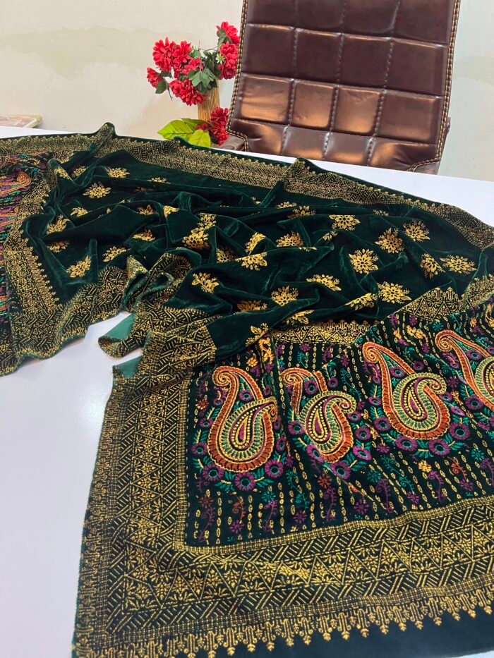 Velvet Printed Winter Shawl 2.5 Yards – Article# 09/Green - Image 3