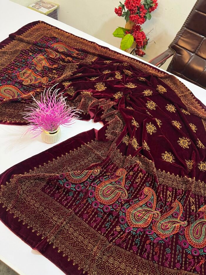 Velvet Printed Winter Shawl 2.5 Yards – Article# 09/Maroon - Image 4
