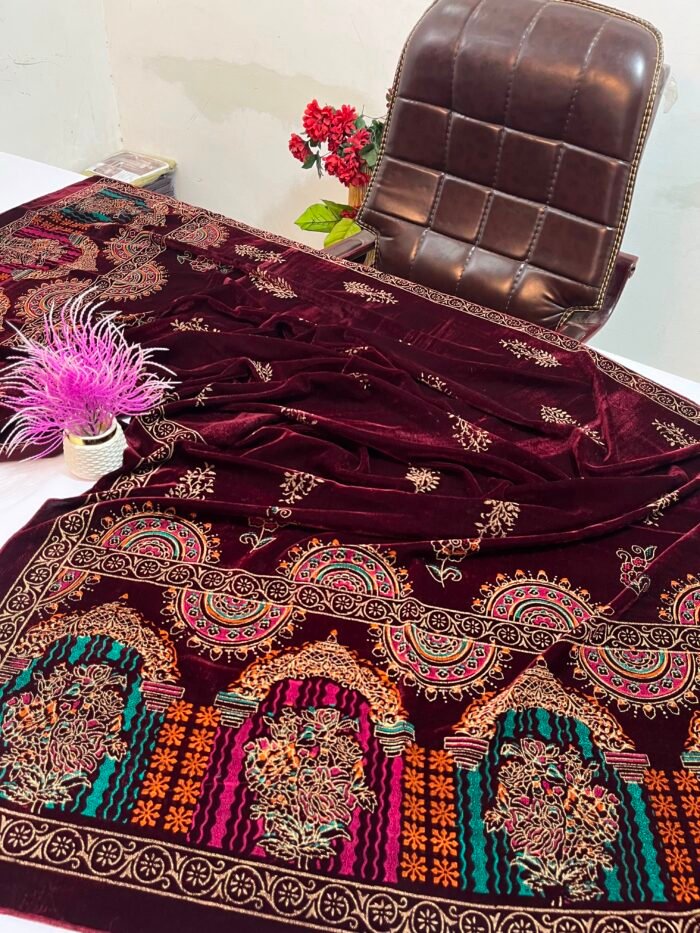 Velvet Printed Winter Shawl 2.5 Yards – Article# 08/Maroon - Image 4
