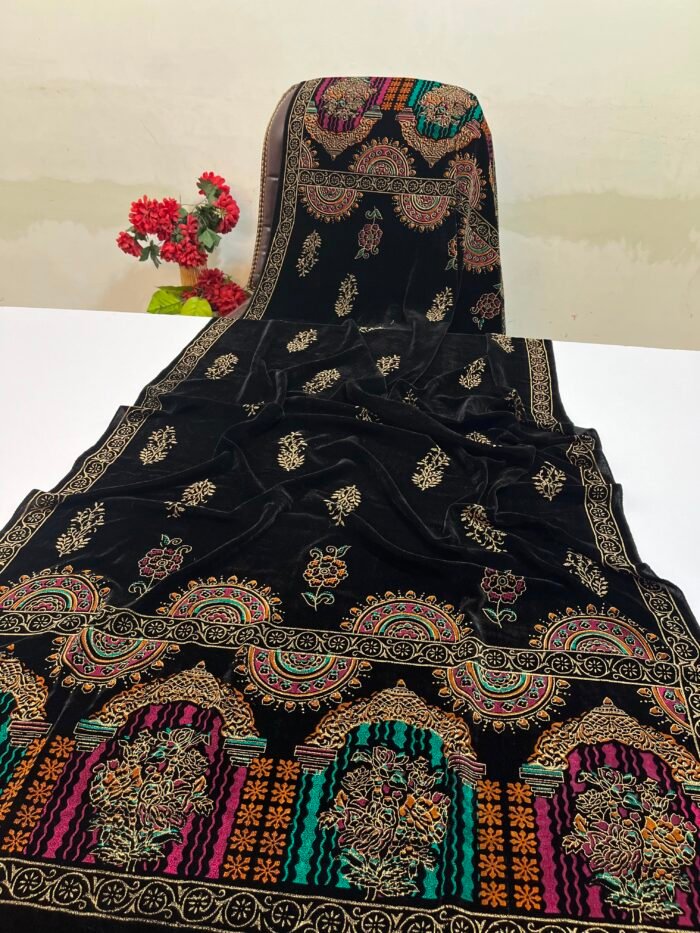 Velvet Printed Winter Shawl 2.5 Yards – Article# 08/Black - Image 2