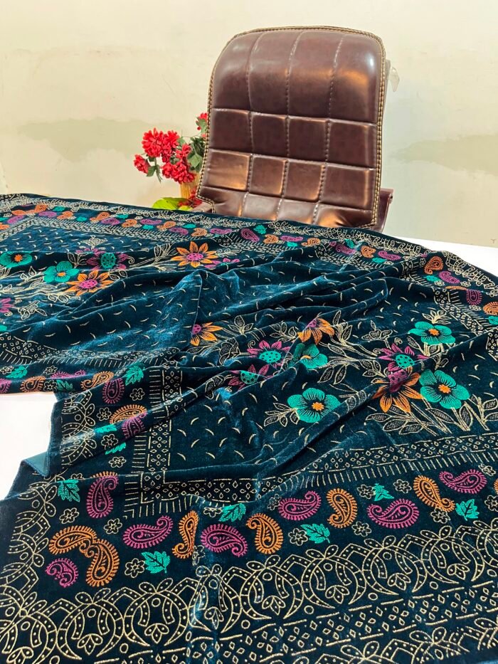 Velvet Printed Winter Shawl 2.5 Yards – Article# 07/Zinc - Image 3