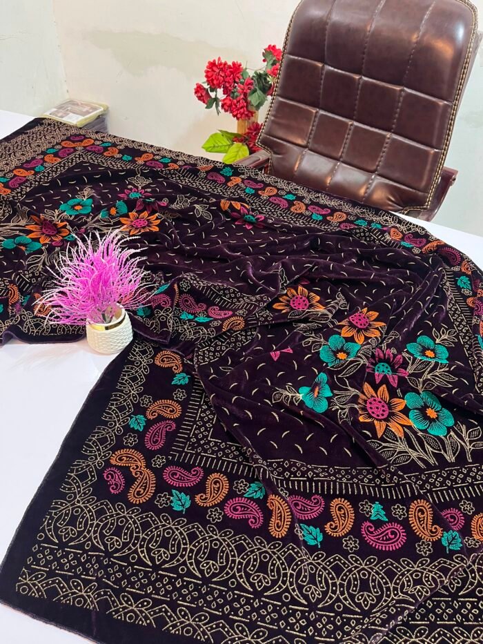 Velvet Printed Winter Shawl 2.5 Yards – Article# 07/Purple - Image 4