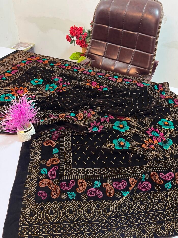 Velvet Printed Winter Shawl 2.5 Yards – Article# 07/Brown - Image 4