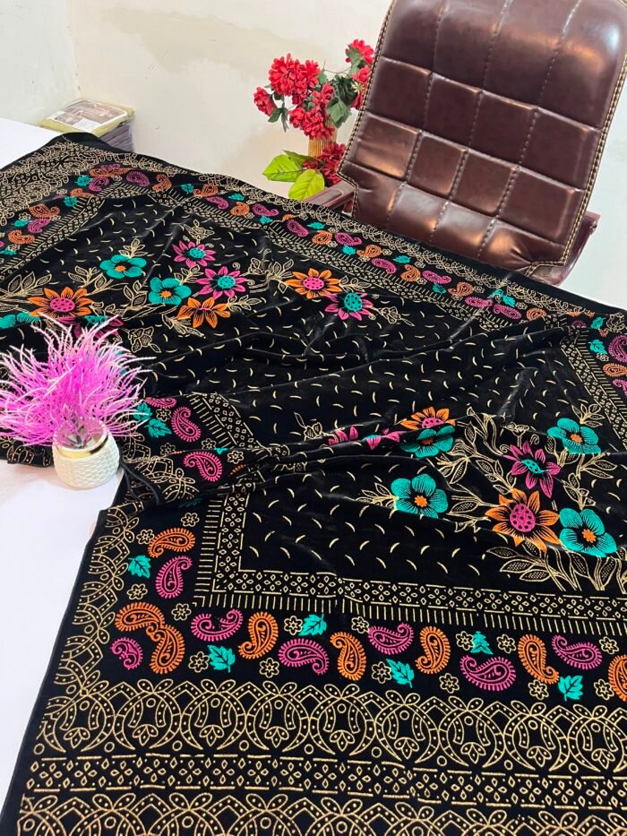 Velvet Printed Winter Shawl 2.5 Yards – Article# 07/Black - Image 4